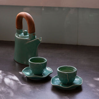 Australian Green Tea teapot and cups