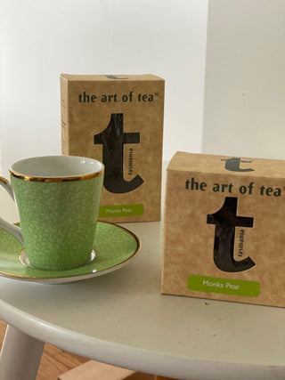 Monk Pear box tea and cups