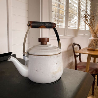 Organic English Breakfast Tea kettle