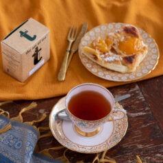 Premium French Earl Grey and pastry